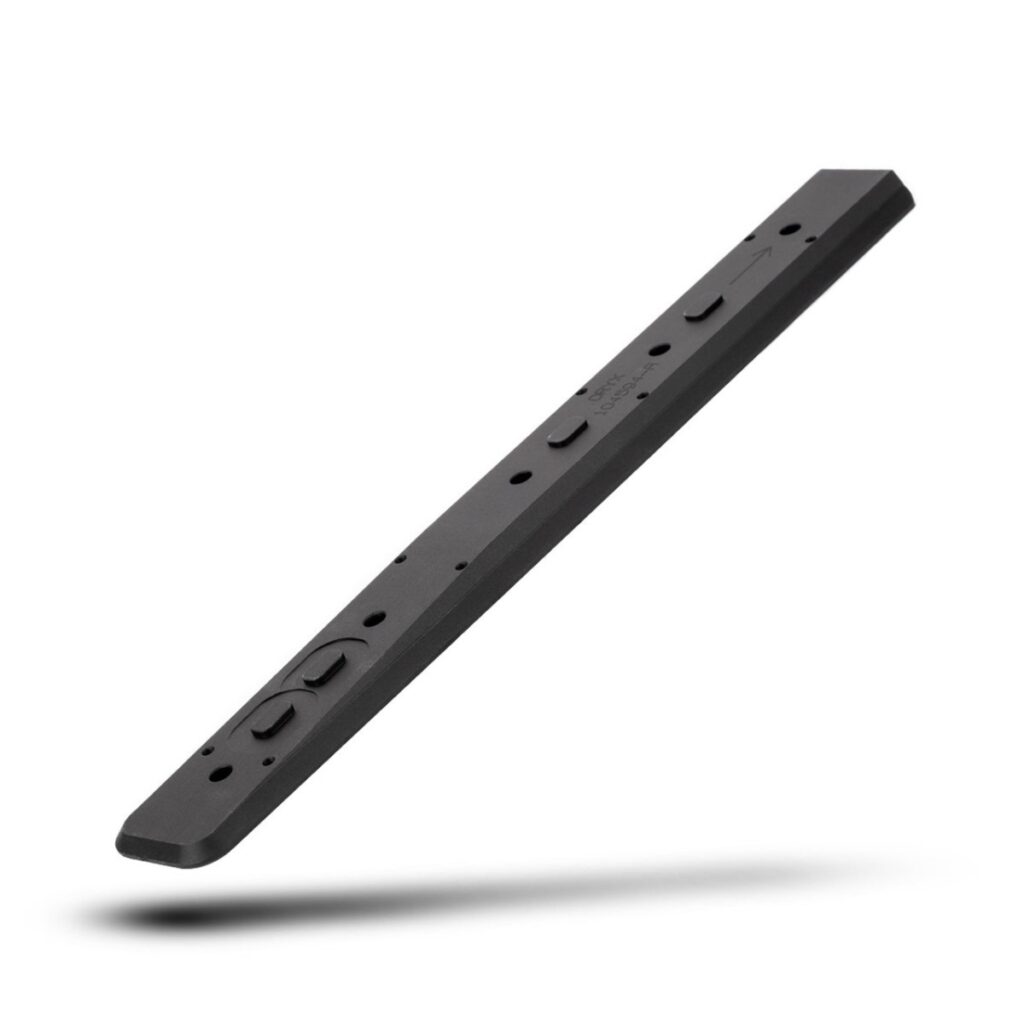Oryx arca swiss rail