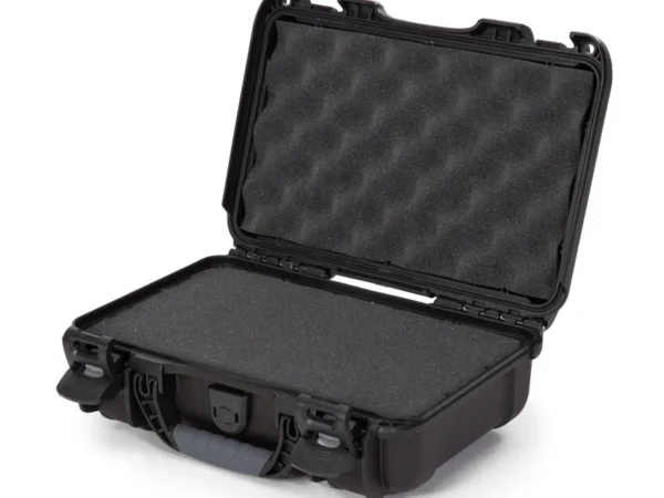 NANUK 909 - Black / Cubed Foam